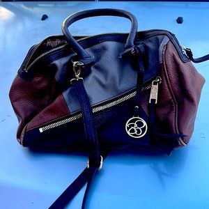 Jessica Simpson purse